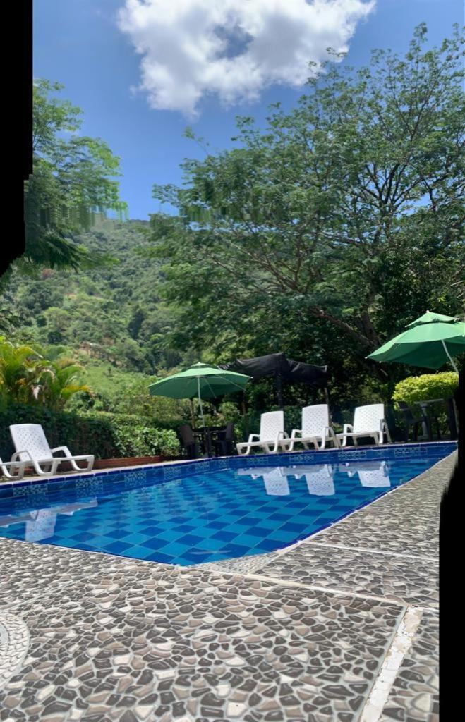 Hotel Finca Mi Cabana Escondida